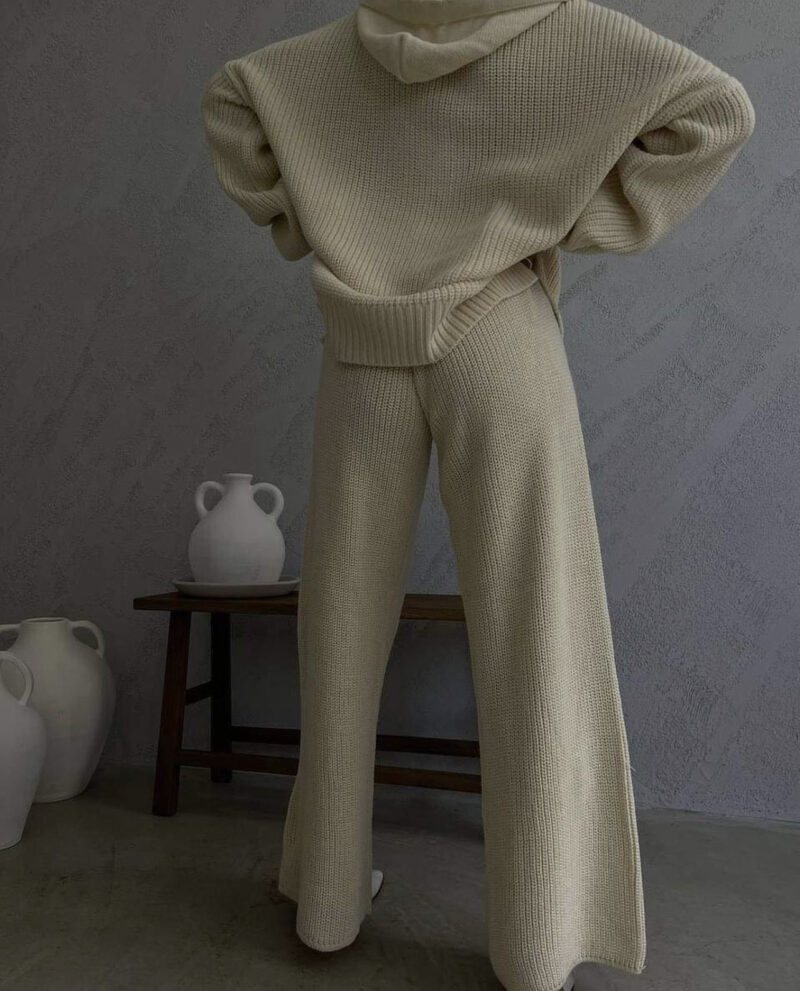 knitted set beige