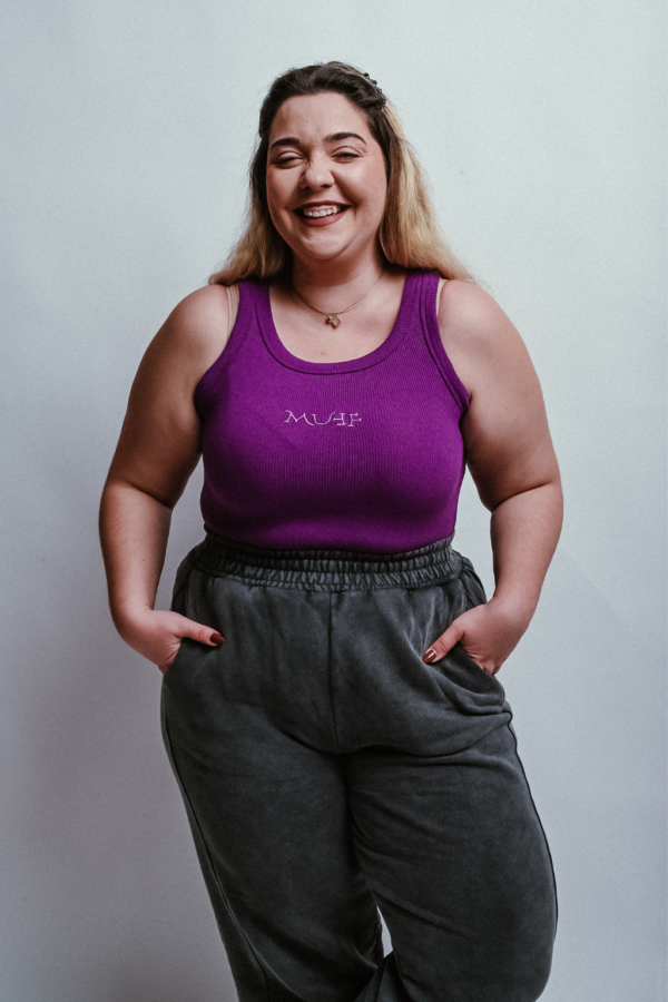tank top and γκρι φορμεσ