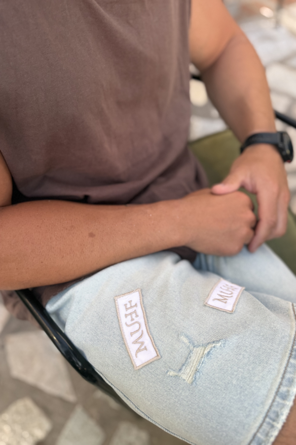 Τζιν βερμούδα unisex με διακριτικά patches