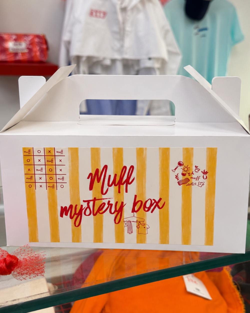 Κατάστημα ρούχων και αξεσουάρ 8 muff mystery box